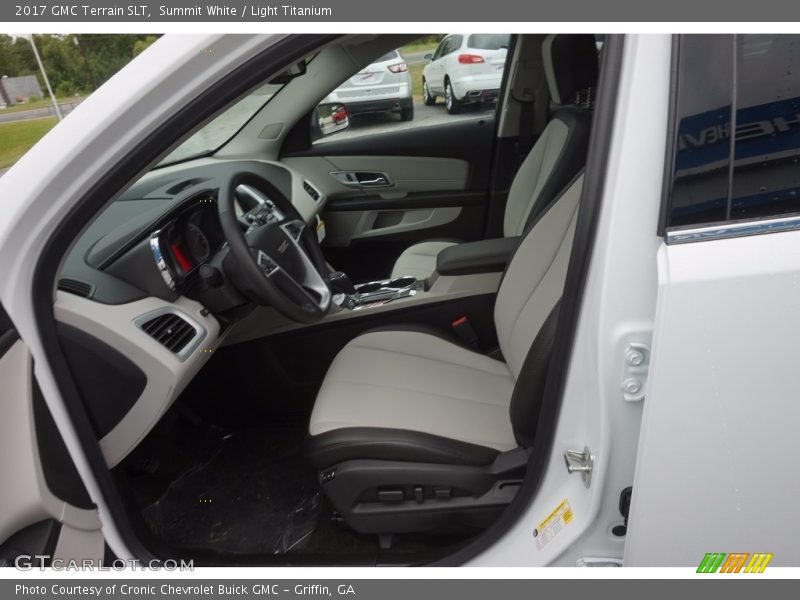 Summit White / Light Titanium 2017 GMC Terrain SLT