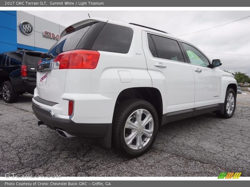 Summit White / Light Titanium 2017 GMC Terrain SLT