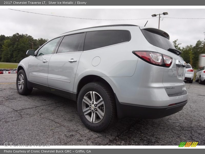 Silver Ice Metallic / Ebony 2017 Chevrolet Traverse LT