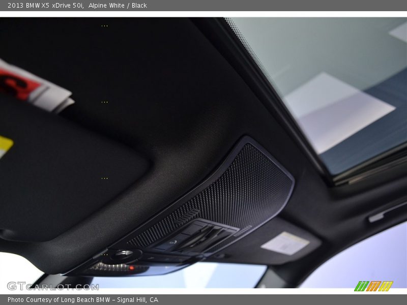 Alpine White / Black 2013 BMW X5 xDrive 50i