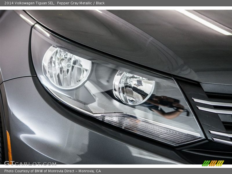 Pepper Gray Metallic / Black 2014 Volkswagen Tiguan SEL