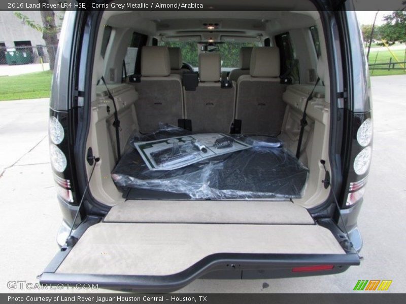 Corris Grey Metallic / Almond/Arabica 2016 Land Rover LR4 HSE