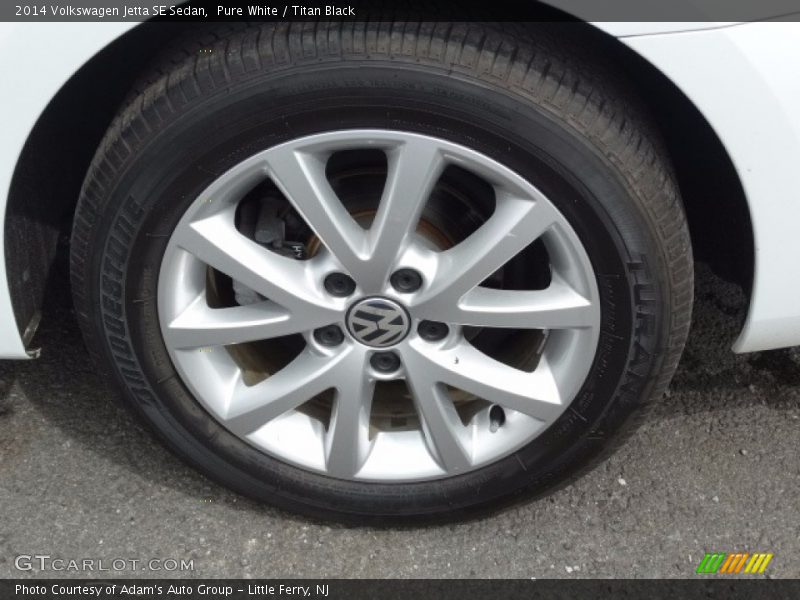 Pure White / Titan Black 2014 Volkswagen Jetta SE Sedan