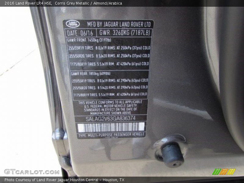 Corris Grey Metallic / Almond/Arabica 2016 Land Rover LR4 HSE