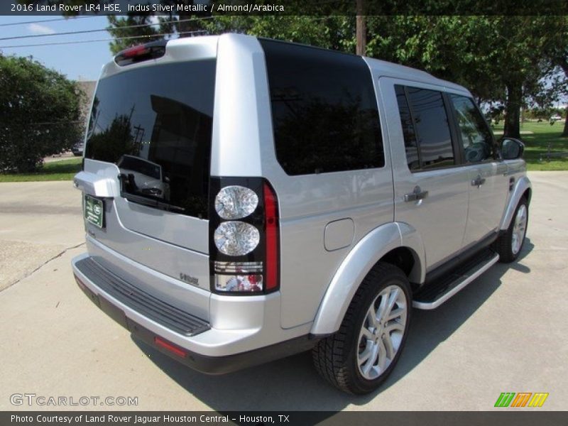 Indus Silver Metallic / Almond/Arabica 2016 Land Rover LR4 HSE