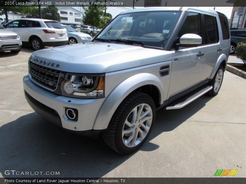 Indus Silver Metallic / Almond/Arabica 2016 Land Rover LR4 HSE