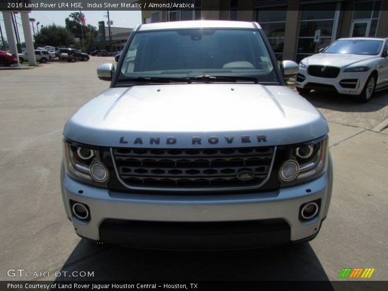 Indus Silver Metallic / Almond/Arabica 2016 Land Rover LR4 HSE