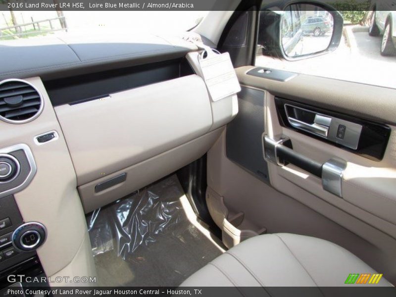 Loire Blue Metallic / Almond/Arabica 2016 Land Rover LR4 HSE