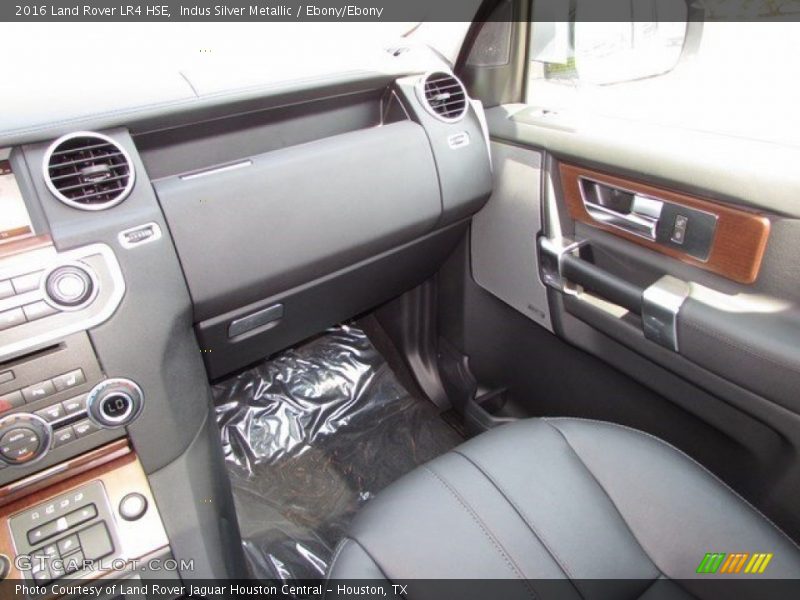 Indus Silver Metallic / Ebony/Ebony 2016 Land Rover LR4 HSE