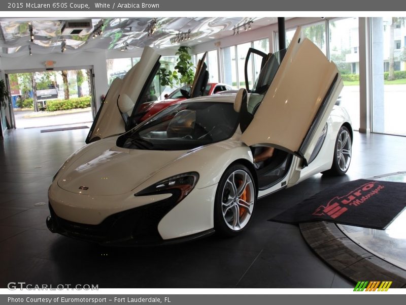White / Arabica Brown 2015 McLaren 650S Coupe