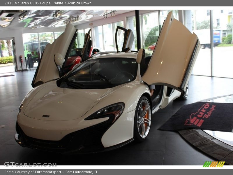 White / Arabica Brown 2015 McLaren 650S Coupe