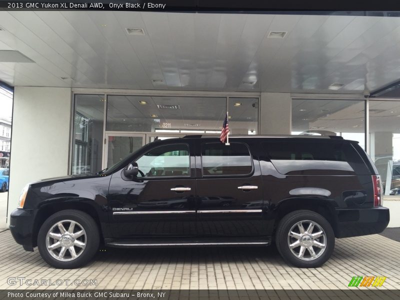 Onyx Black / Ebony 2013 GMC Yukon XL Denali AWD