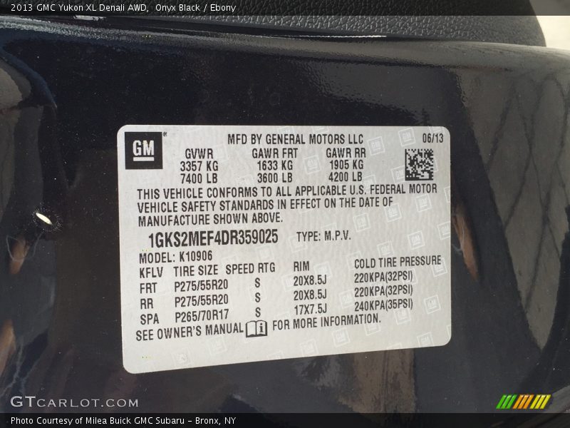 Onyx Black / Ebony 2013 GMC Yukon XL Denali AWD