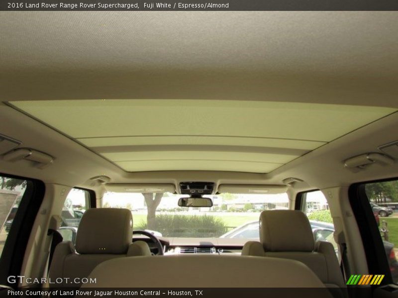 Fuji White / Espresso/Almond 2016 Land Rover Range Rover Supercharged
