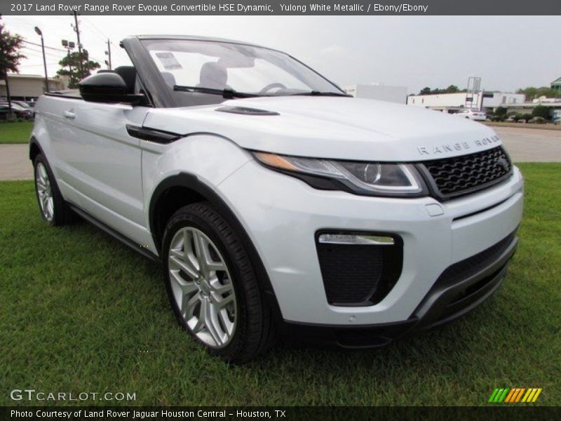 Front 3/4 View of 2017 Range Rover Evoque Convertible HSE Dynamic