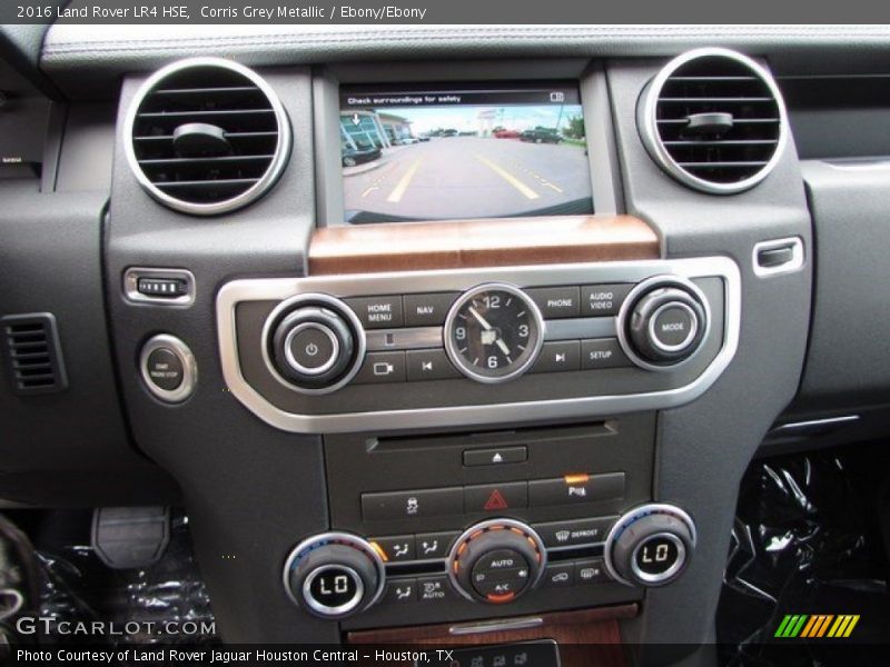 Corris Grey Metallic / Ebony/Ebony 2016 Land Rover LR4 HSE