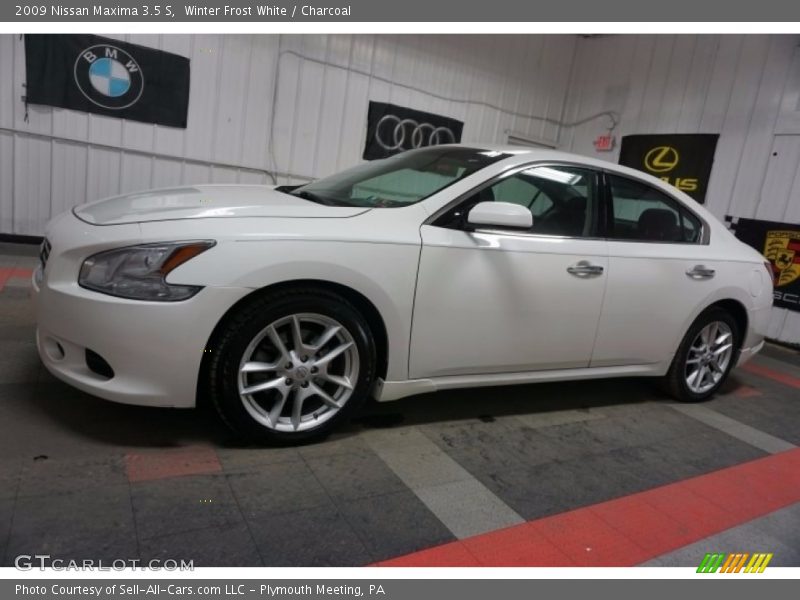 Winter Frost White / Charcoal 2009 Nissan Maxima 3.5 S