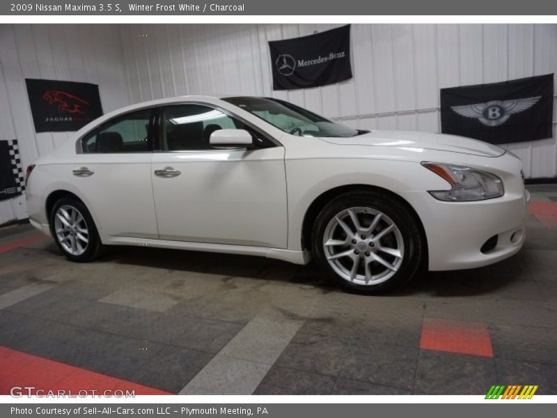 Winter Frost White / Charcoal 2009 Nissan Maxima 3.5 S