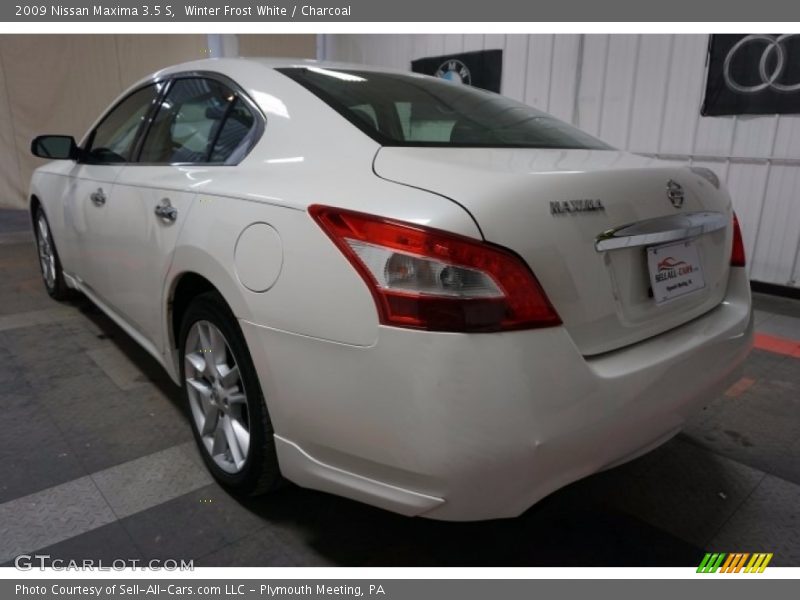 Winter Frost White / Charcoal 2009 Nissan Maxima 3.5 S