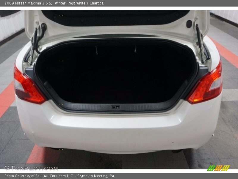 Winter Frost White / Charcoal 2009 Nissan Maxima 3.5 S