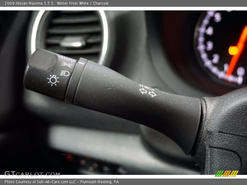 Winter Frost White / Charcoal 2009 Nissan Maxima 3.5 S