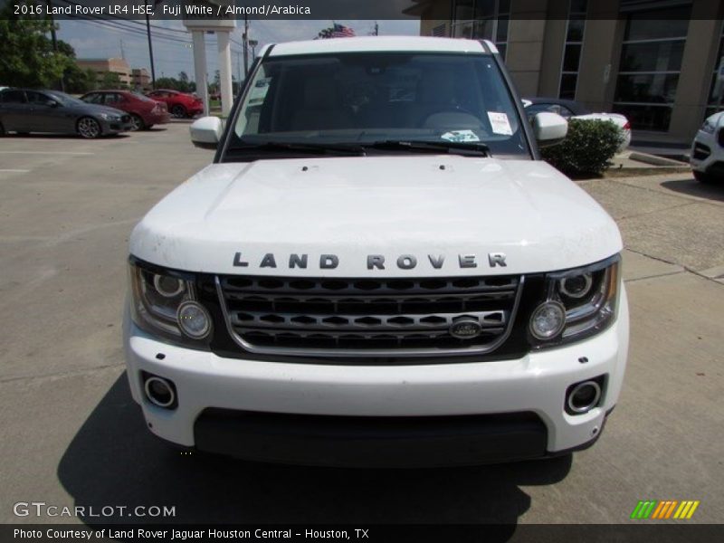 Fuji White / Almond/Arabica 2016 Land Rover LR4 HSE