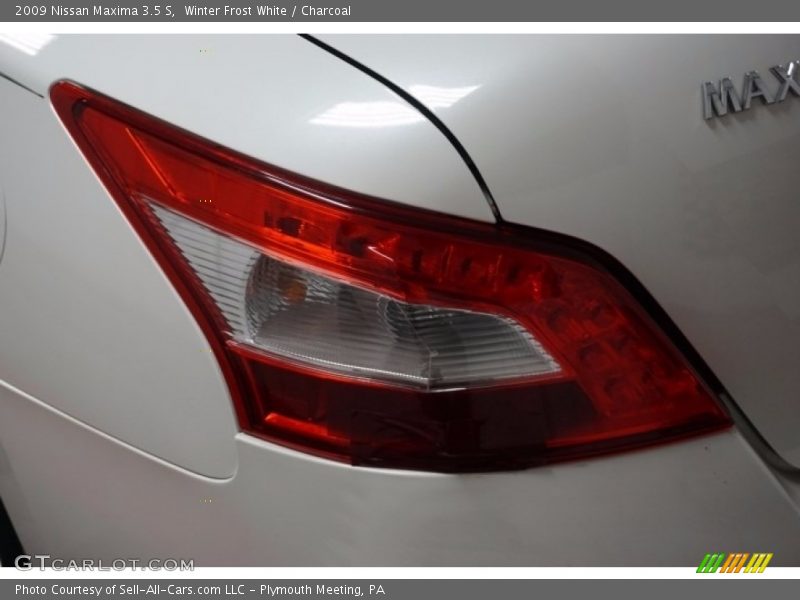 Winter Frost White / Charcoal 2009 Nissan Maxima 3.5 S