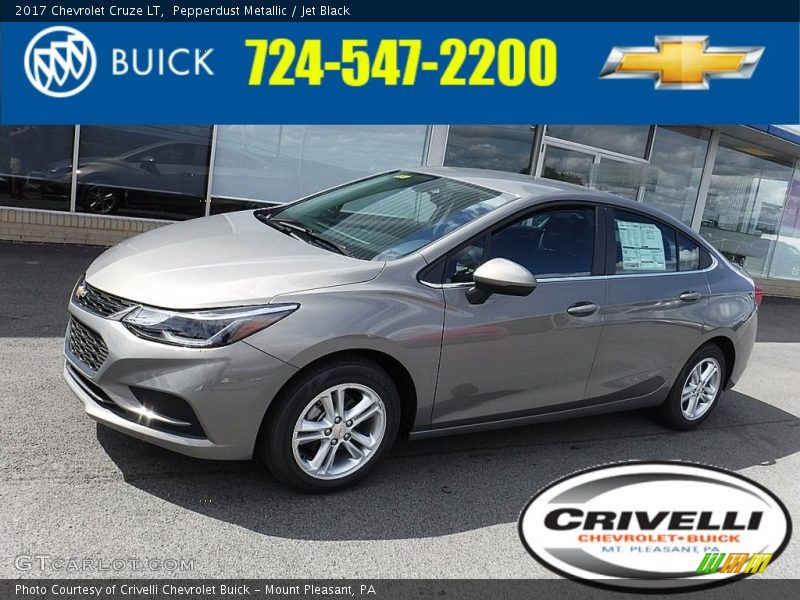 Pepperdust Metallic / Jet Black 2017 Chevrolet Cruze LT