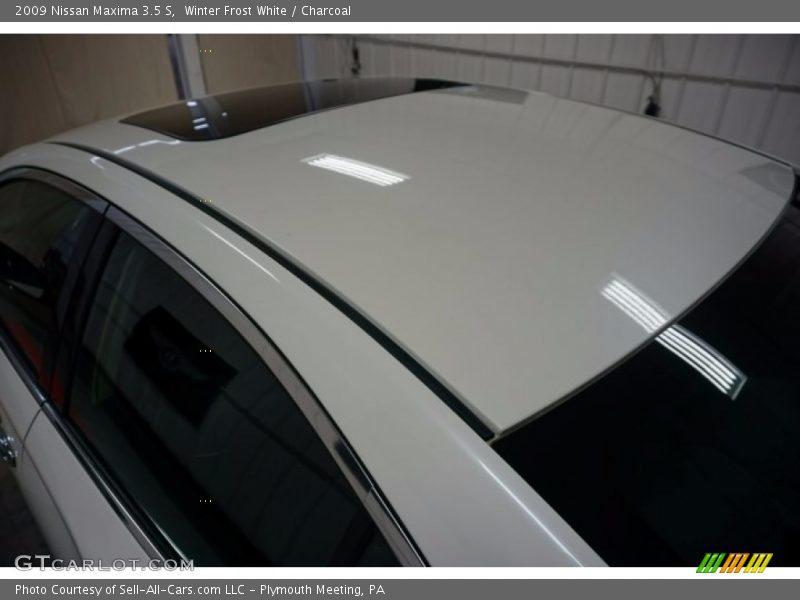 Winter Frost White / Charcoal 2009 Nissan Maxima 3.5 S