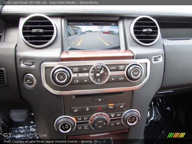 Indus Silver Metallic / Ebony/Ebony 2016 Land Rover LR4 HSE LUX