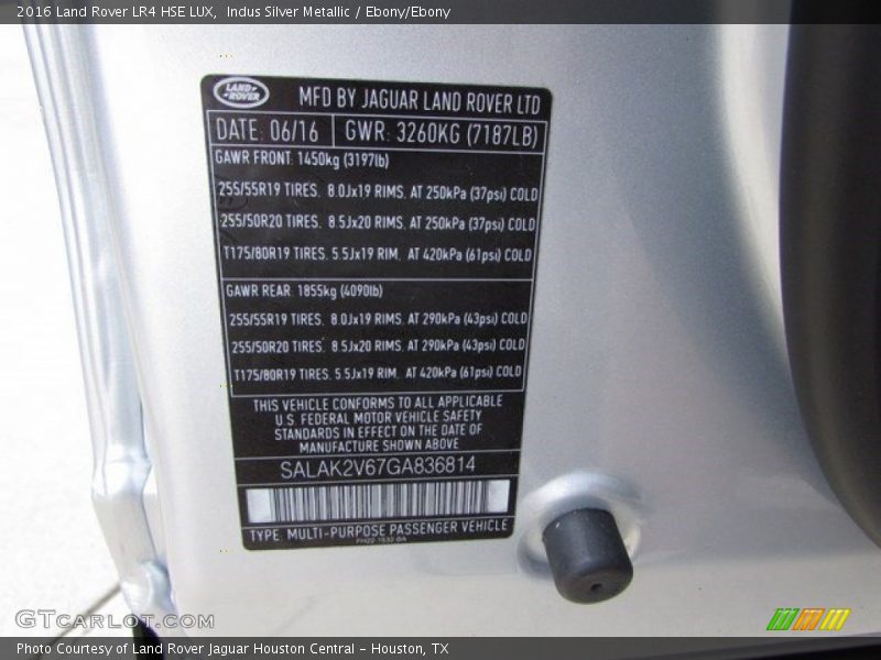 Indus Silver Metallic / Ebony/Ebony 2016 Land Rover LR4 HSE LUX