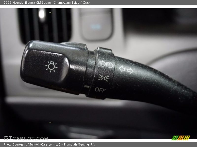 Champagne Beige / Gray 2006 Hyundai Elantra GLS Sedan