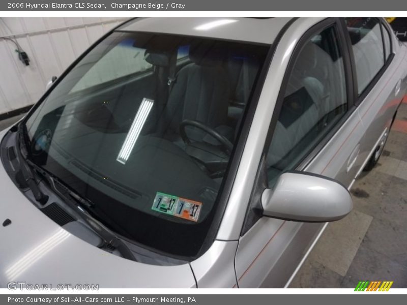 Champagne Beige / Gray 2006 Hyundai Elantra GLS Sedan