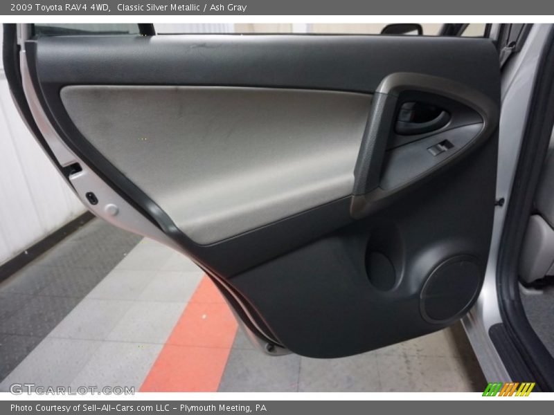 Classic Silver Metallic / Ash Gray 2009 Toyota RAV4 4WD