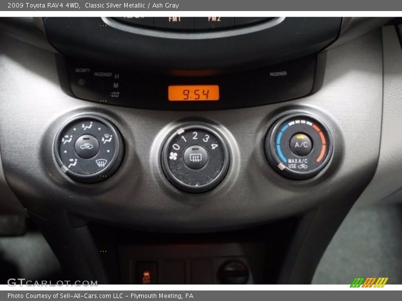 Classic Silver Metallic / Ash Gray 2009 Toyota RAV4 4WD