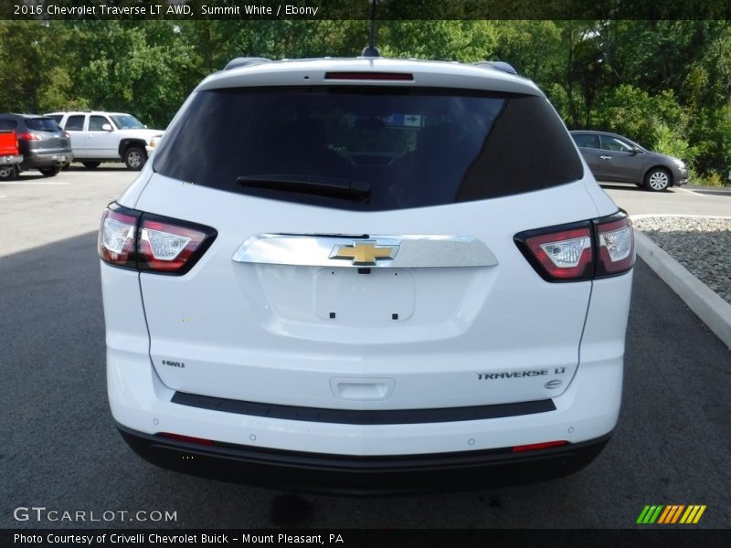 Summit White / Ebony 2016 Chevrolet Traverse LT AWD