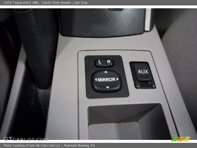 Classic Silver Metallic / Ash Gray 2009 Toyota RAV4 4WD
