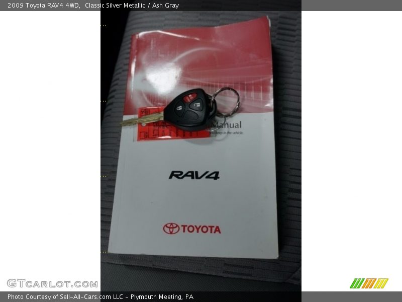 Classic Silver Metallic / Ash Gray 2009 Toyota RAV4 4WD