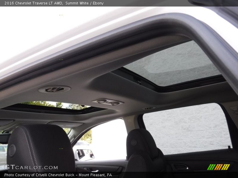Summit White / Ebony 2016 Chevrolet Traverse LT AWD