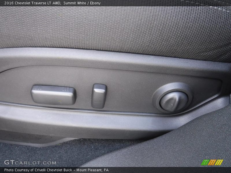 Summit White / Ebony 2016 Chevrolet Traverse LT AWD