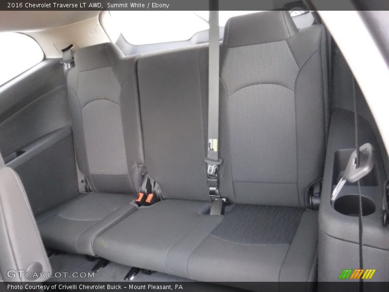 Summit White / Ebony 2016 Chevrolet Traverse LT AWD