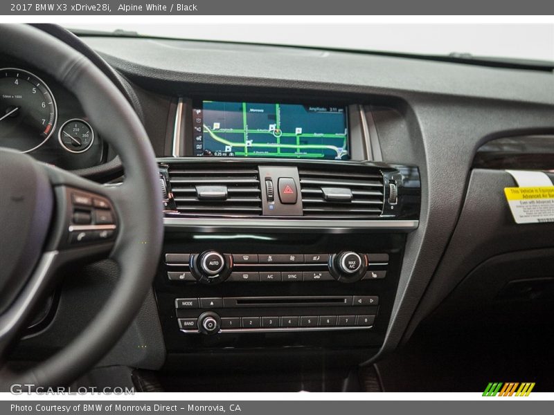 Alpine White / Black 2017 BMW X3 xDrive28i