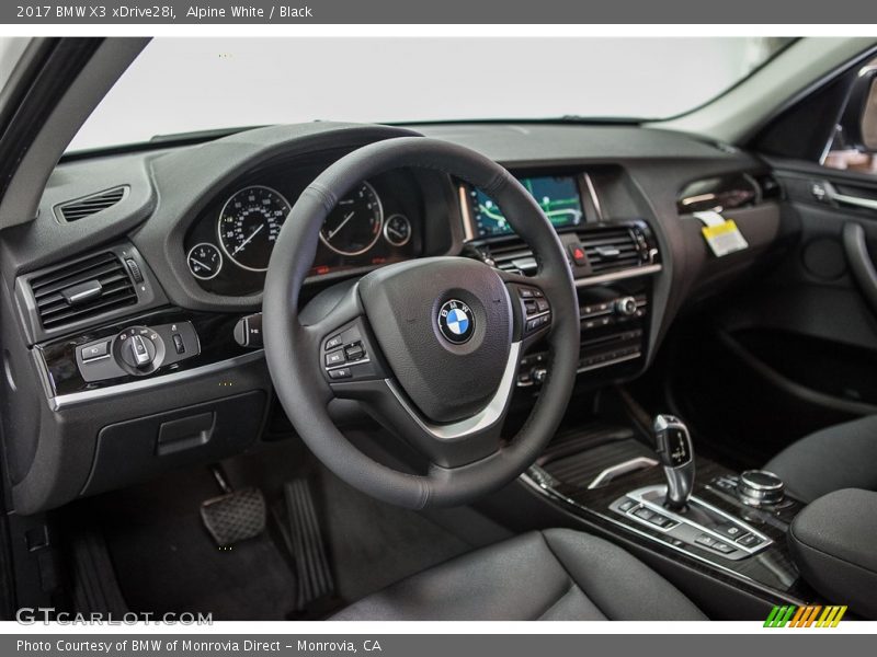 Alpine White / Black 2017 BMW X3 xDrive28i