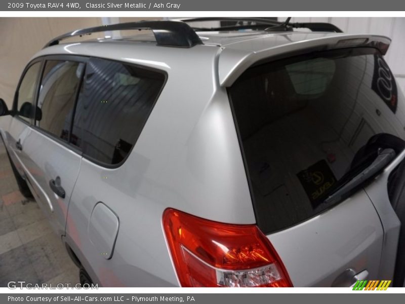 Classic Silver Metallic / Ash Gray 2009 Toyota RAV4 4WD