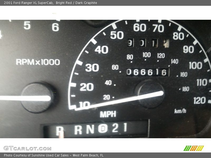 Bright Red / Dark Graphite 2001 Ford Ranger XL SuperCab