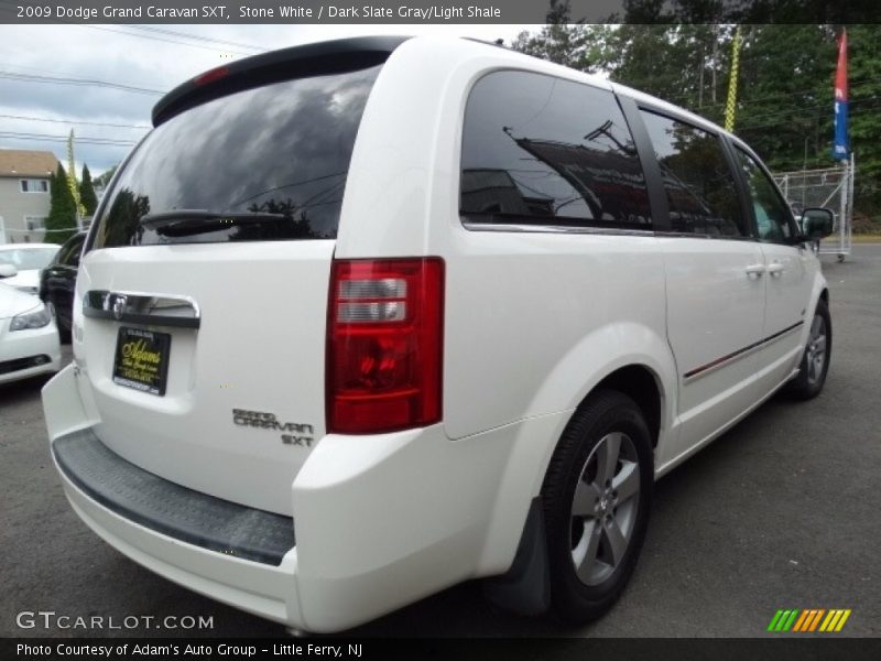 Stone White / Dark Slate Gray/Light Shale 2009 Dodge Grand Caravan SXT