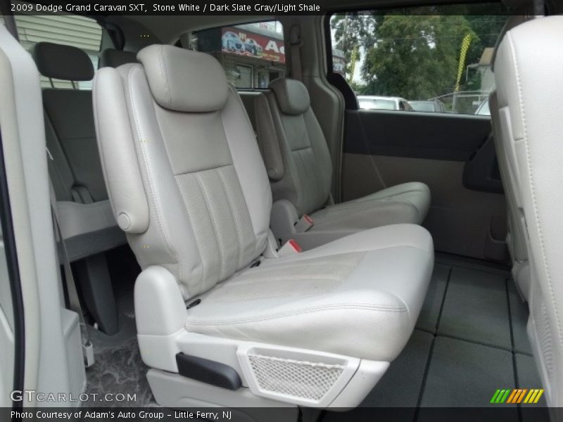 Stone White / Dark Slate Gray/Light Shale 2009 Dodge Grand Caravan SXT