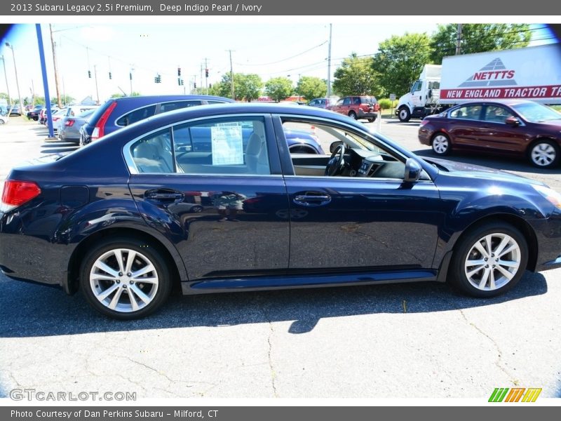 Deep Indigo Pearl / Ivory 2013 Subaru Legacy 2.5i Premium