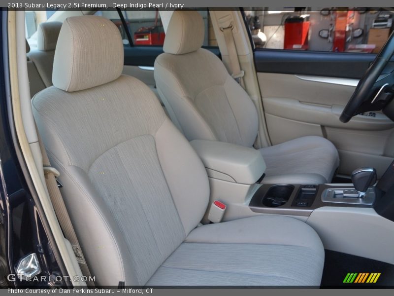 Deep Indigo Pearl / Ivory 2013 Subaru Legacy 2.5i Premium