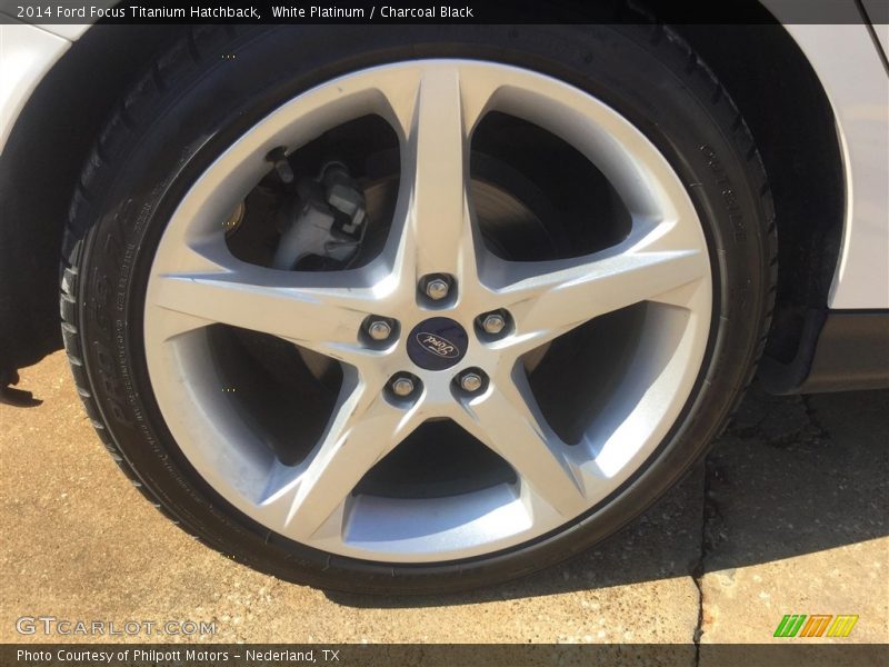 White Platinum / Charcoal Black 2014 Ford Focus Titanium Hatchback